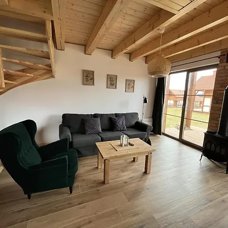 Na Kaszubach 45-2 - Ostoja Bukowo * Borowy Mlyn